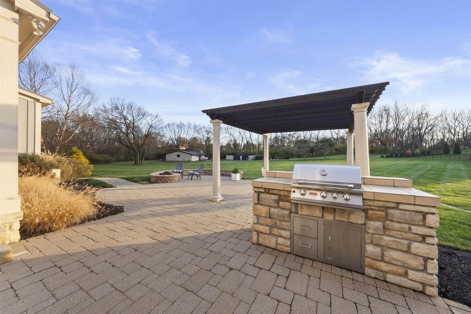 4372 Dublin Road, Columbus, OH 43221