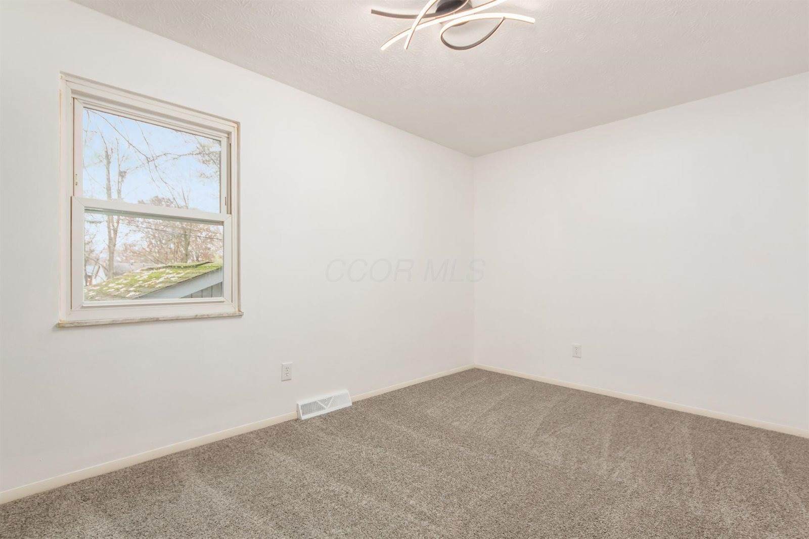 6483 Borr Avenue, Reynoldsburg, OH 43068