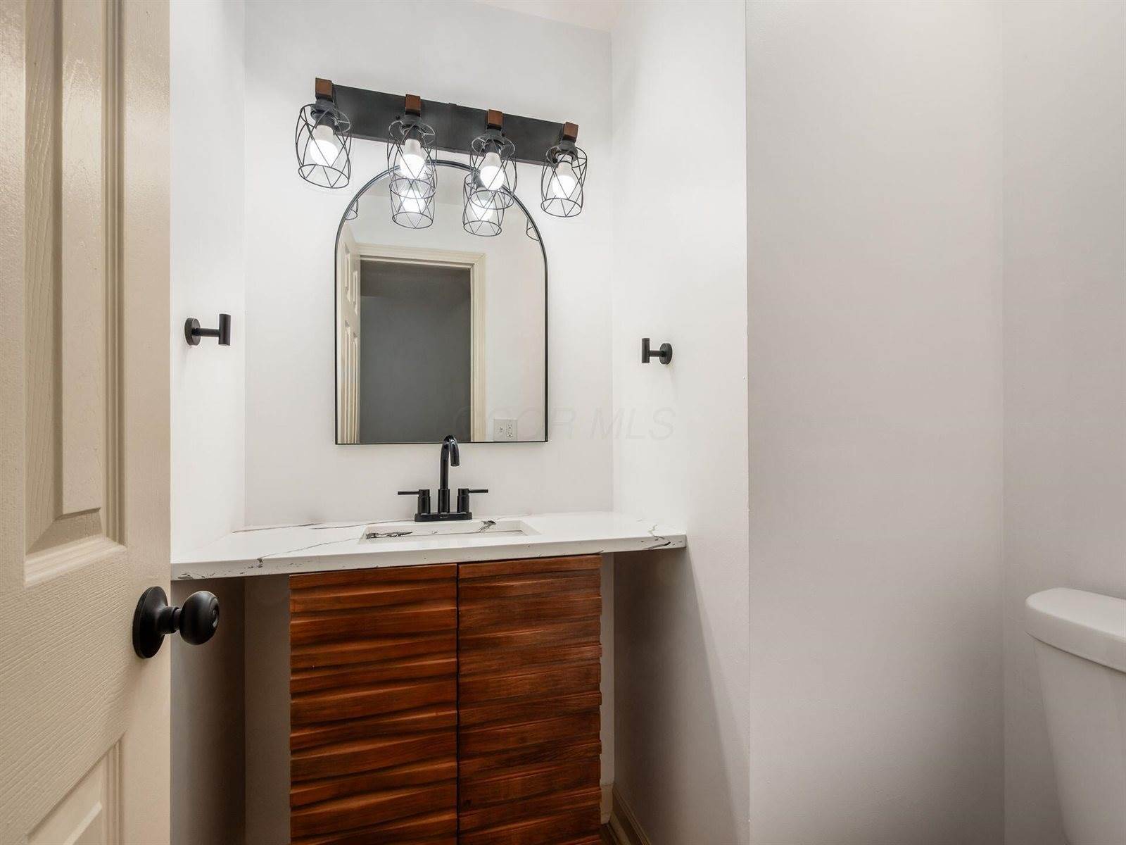 6483 Borr Avenue, Reynoldsburg, OH 43068