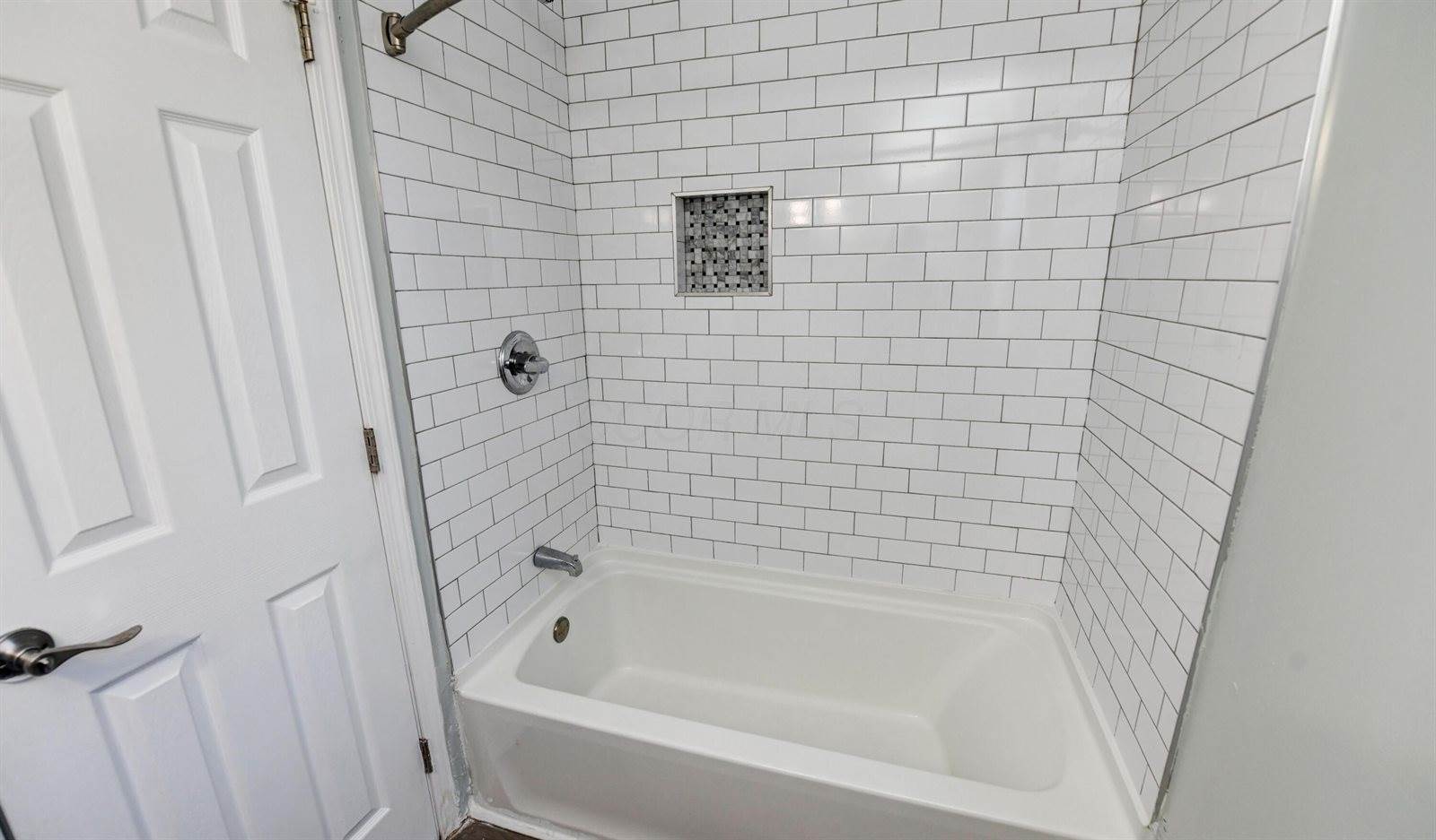 46 North Everett Avenue, Columbus, OH 43213