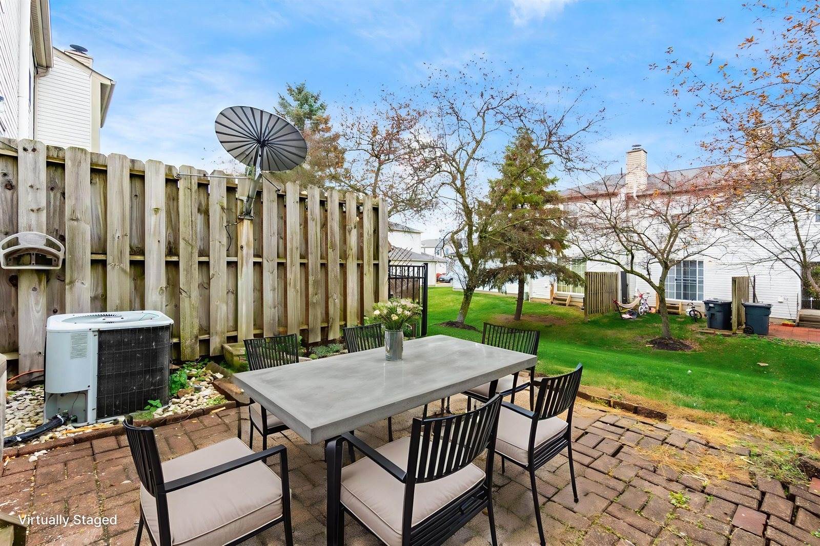 233 Macfalls Way, Blacklick, OH 43004