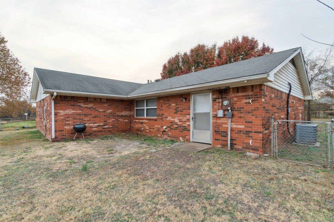 407 Butler Drive, Shawnee, OK 74804