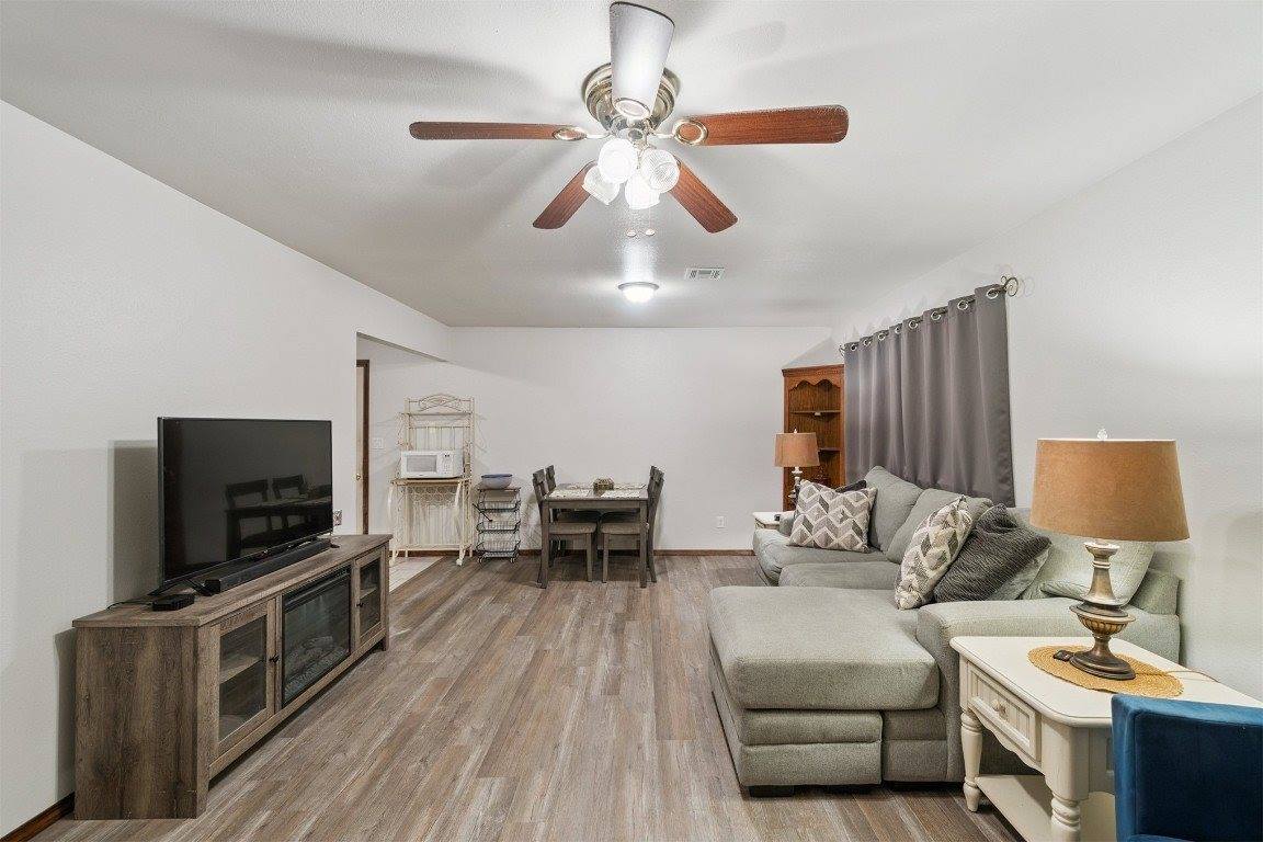 407 Butler Drive, Shawnee, OK 74804