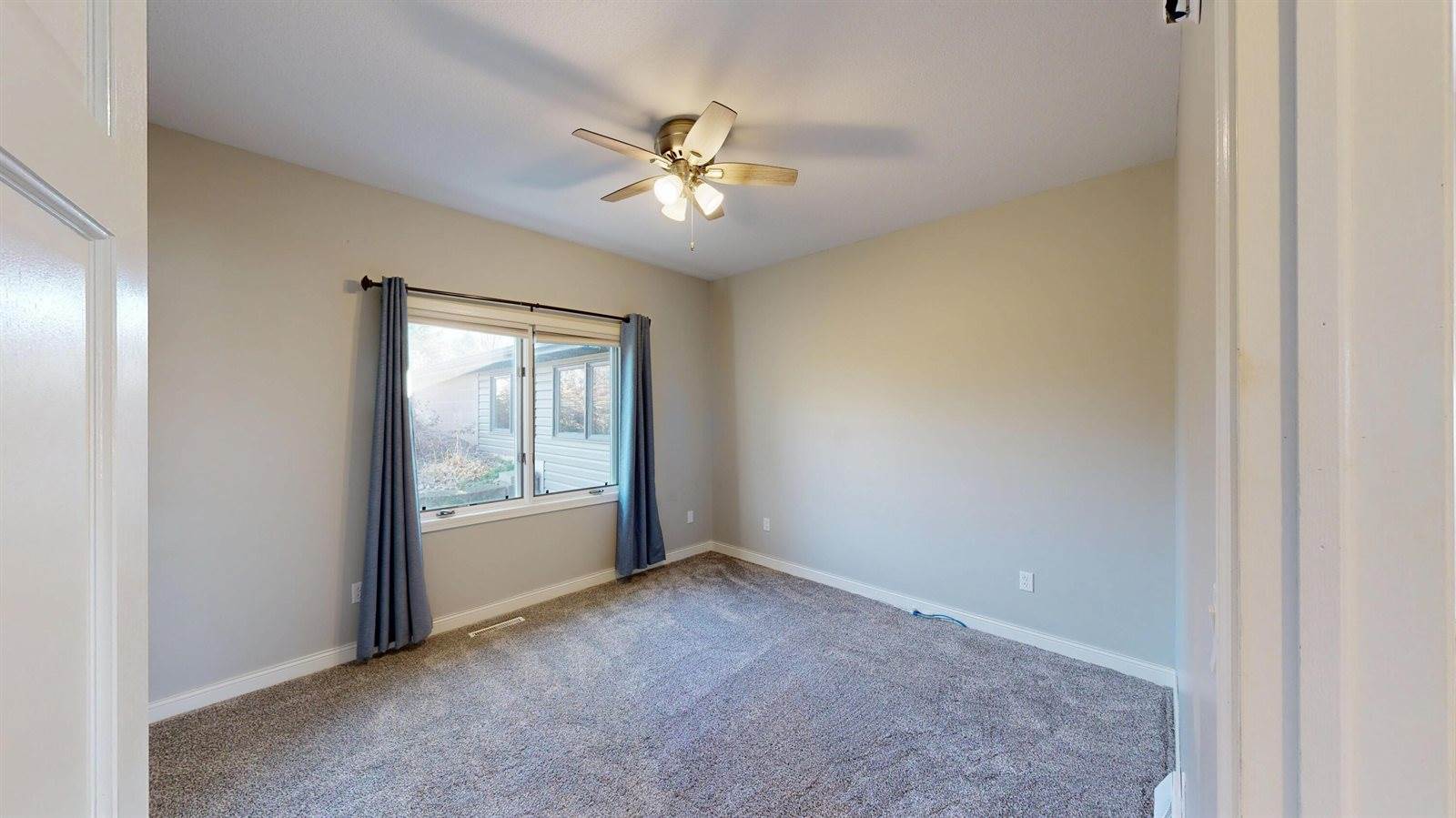 E2732 Brinkman Ridge Rd, Hamburg, WI 54621