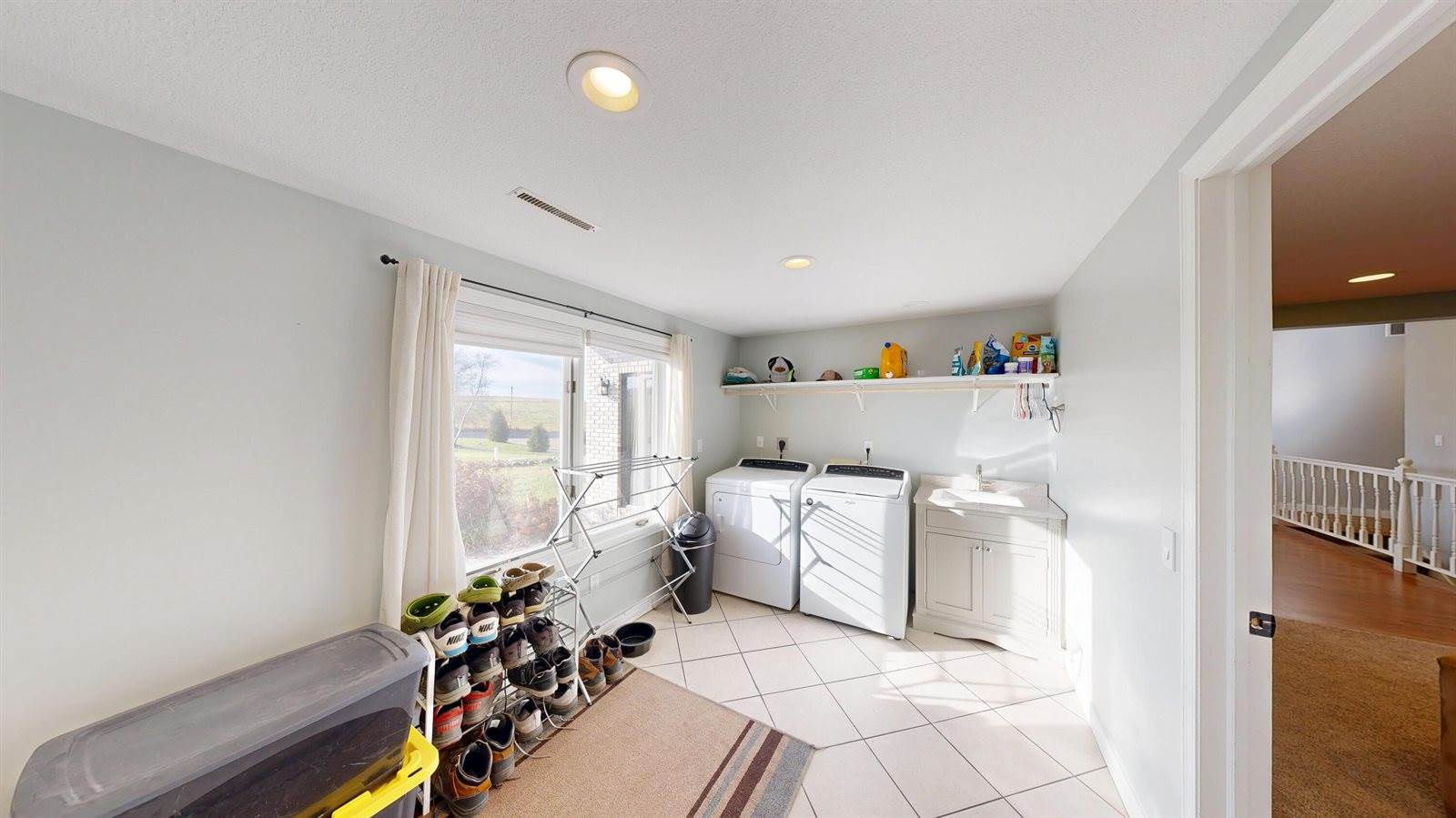 E2732 Brinkman Ridge Rd, Hamburg, WI 54621