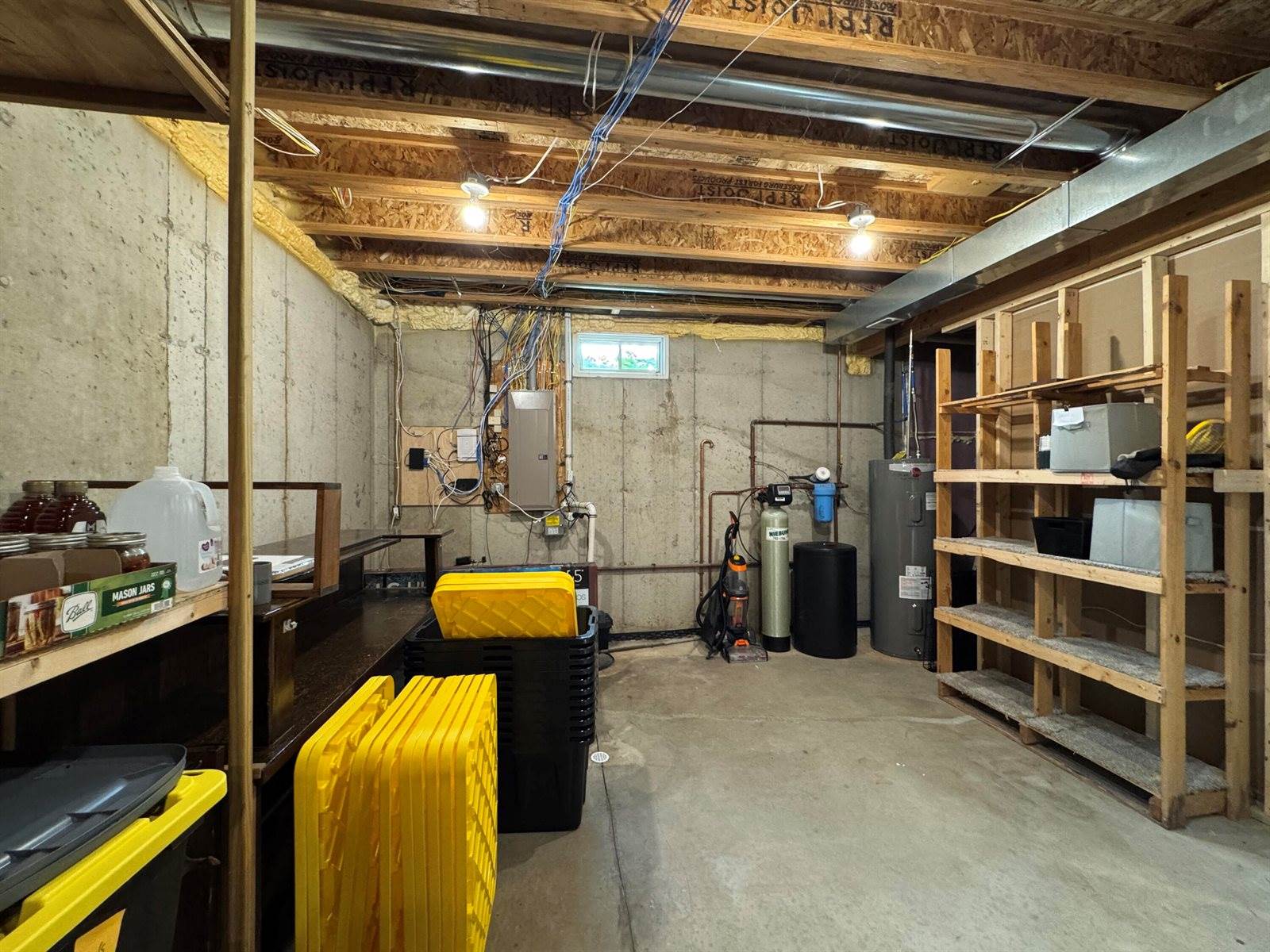 E2732 Brinkman Ridge Rd, Hamburg, WI 54621