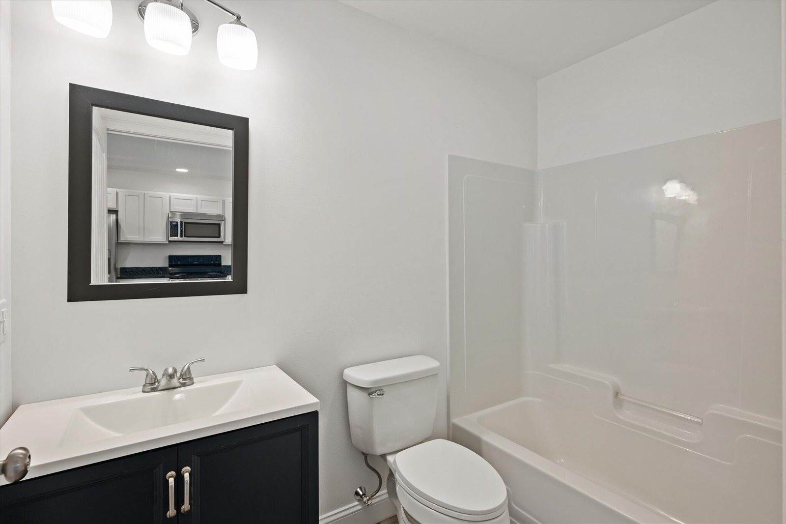 2425 US-2, Hermon, ME 04401