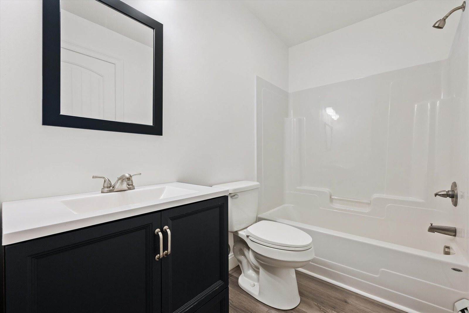 2425 US-2, Hermon, ME 04401