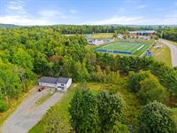 2425 US-2, Hermon, ME 04401