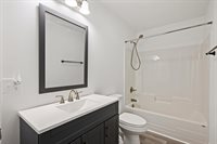 2425 US-2, Hermon, ME 04401