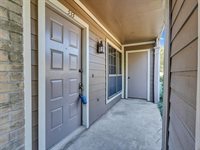 1860 White Oak Drive, Houston, TX 77009