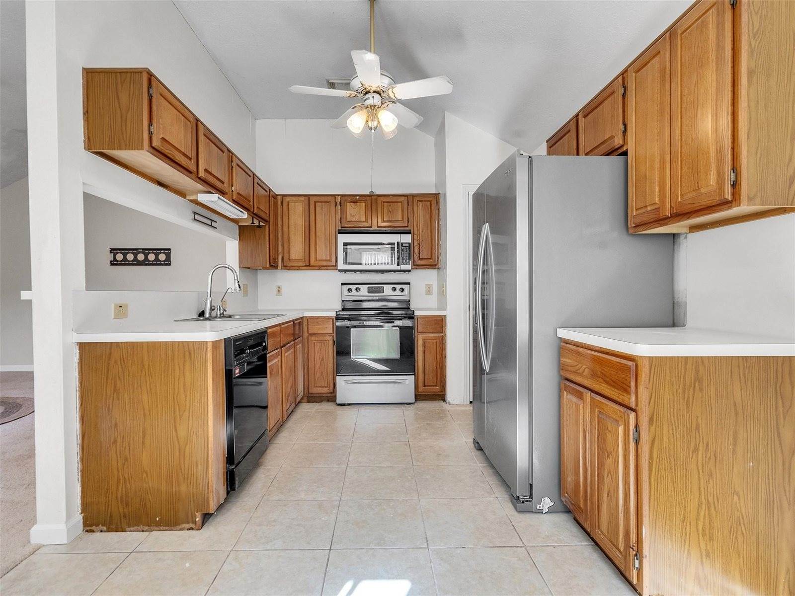 2902 Hollow Creek Drive, Houston, TX 77082