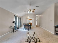 2902 Hollow Creek Drive, Houston, TX 77082