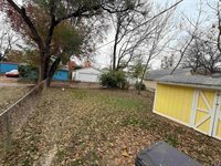 1115 SW Woodward AVE, Topeka, KS 66605