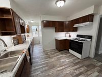 1115 SW Woodward AVE, Topeka, KS 66605