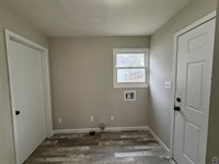 1115 SW Woodward AVE, Topeka, KS 66605