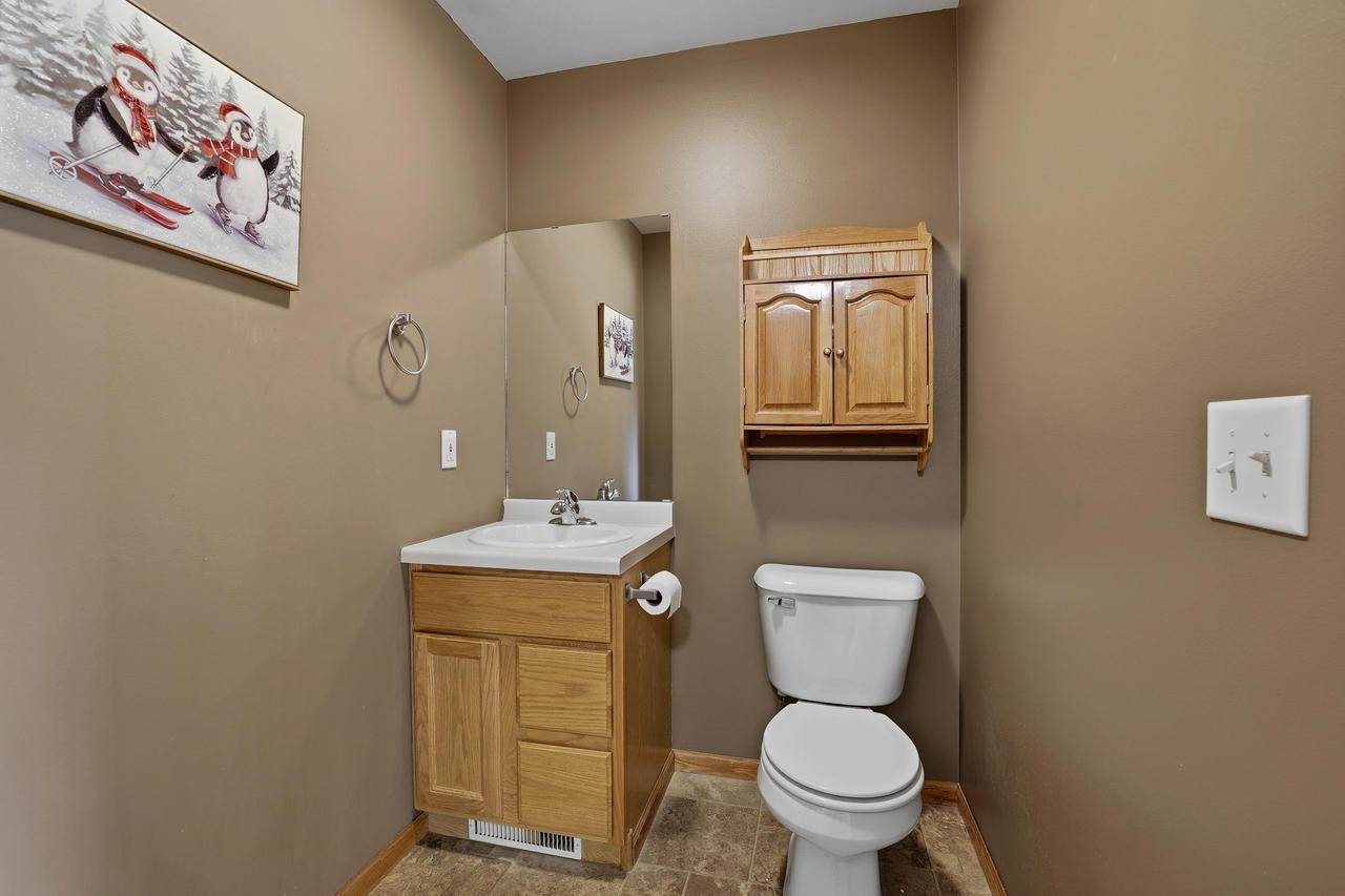 260 White Oak Avenue, Plover, WI 54467