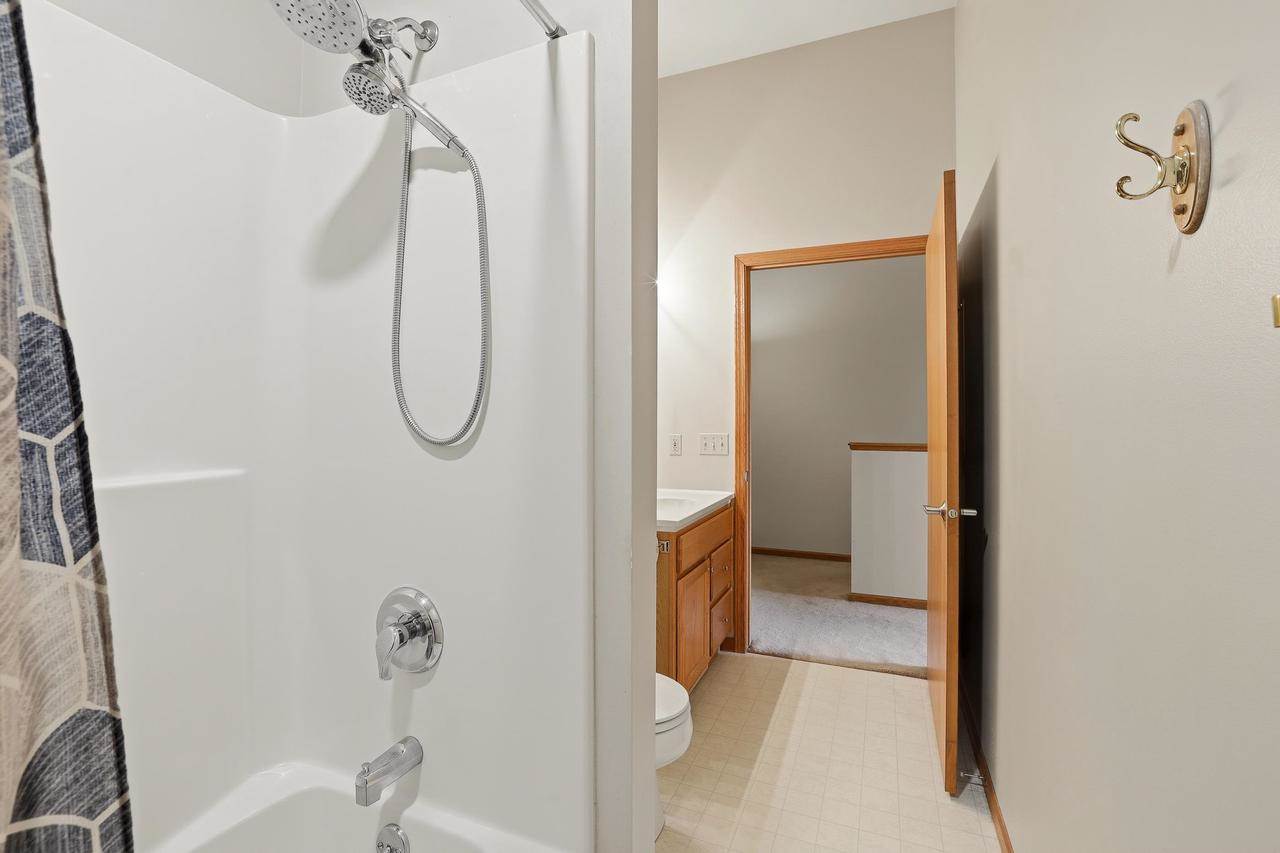 260 White Oak Avenue, Plover, WI 54467