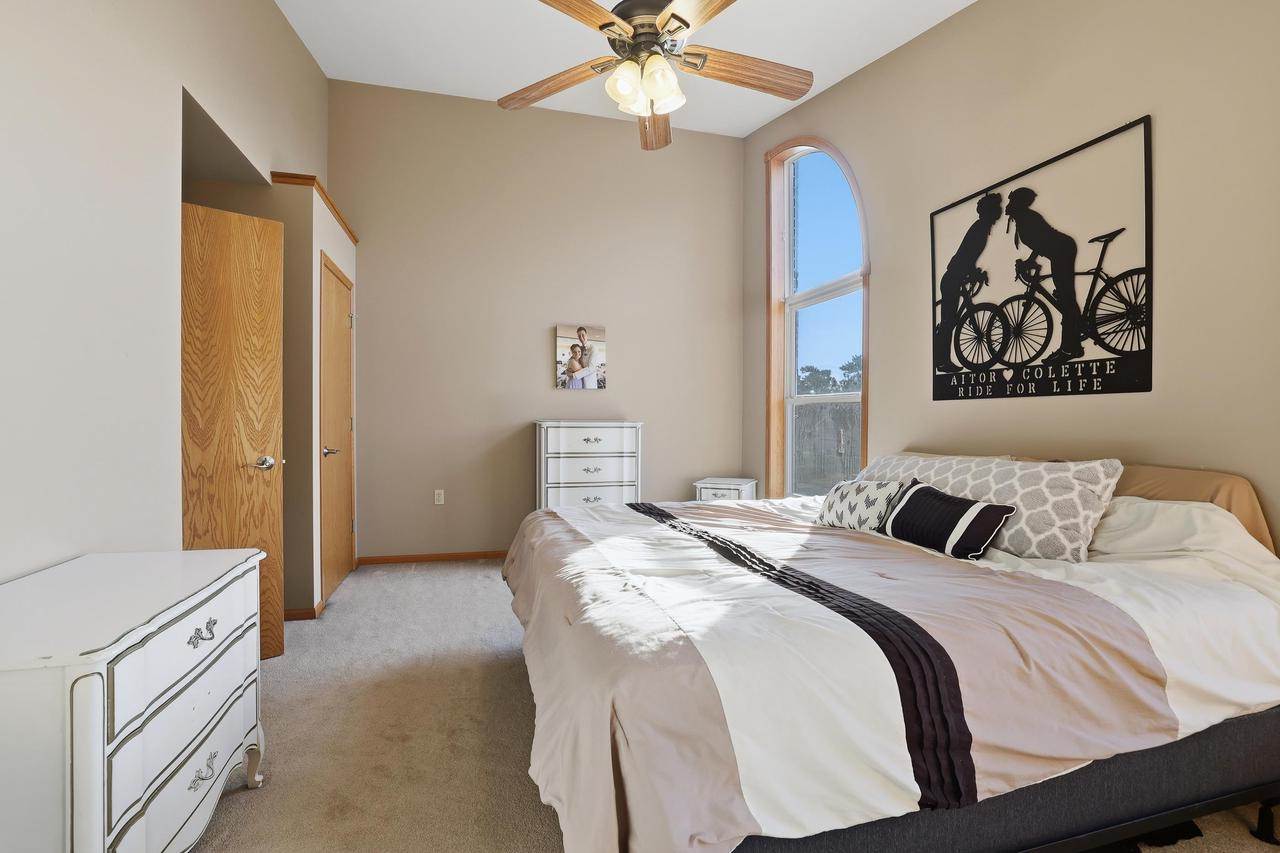 260 White Oak Avenue, Plover, WI 54467