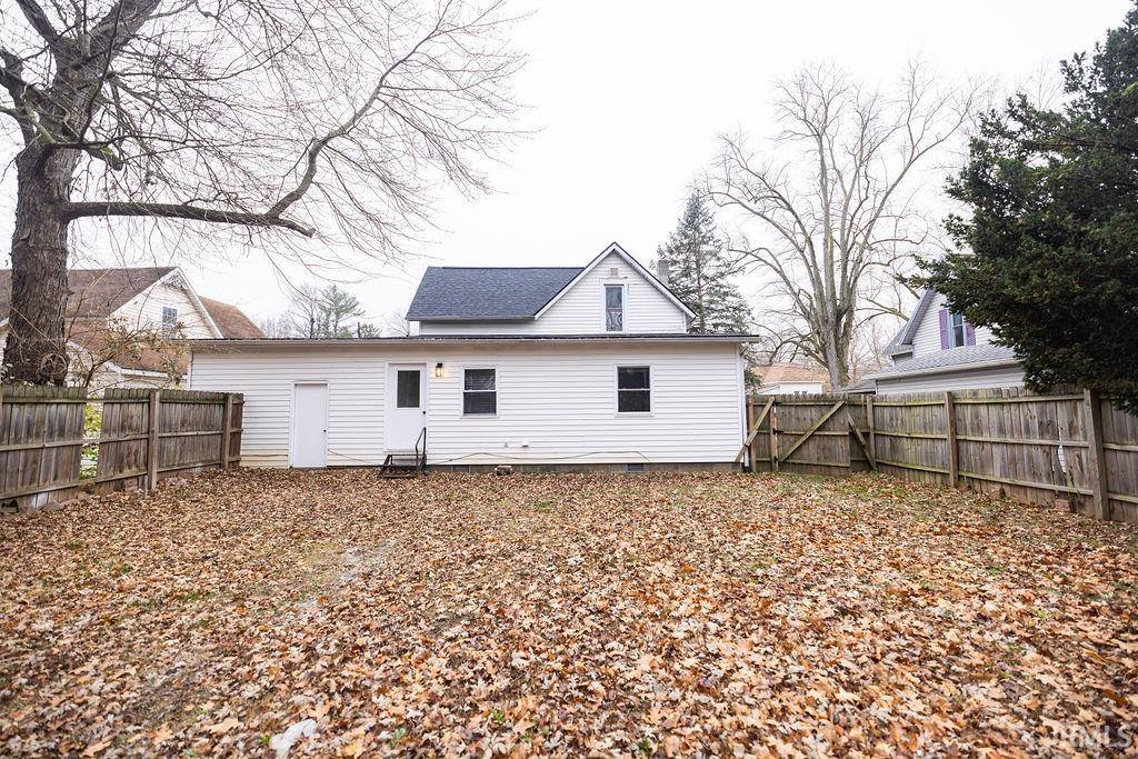 330 W McKeever Street, Andrews, IN 46702