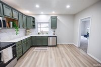 330 W McKeever Street, Andrews, IN 46702