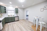 330 W McKeever Street, Andrews, IN 46702