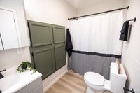 330 W McKeever Street, Andrews, IN 46702