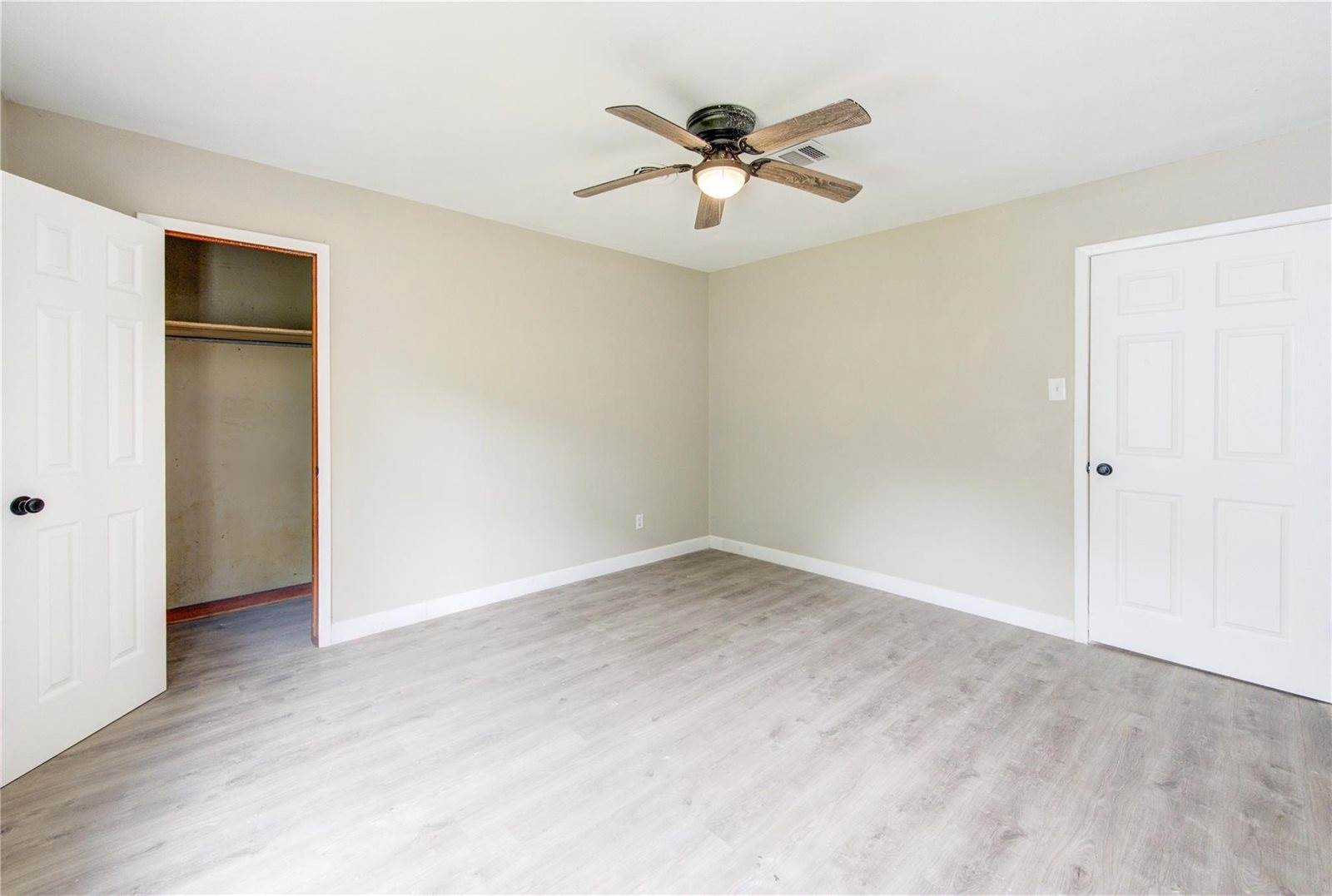 808 State Highway Loop 393, Goodrich, TX 77335