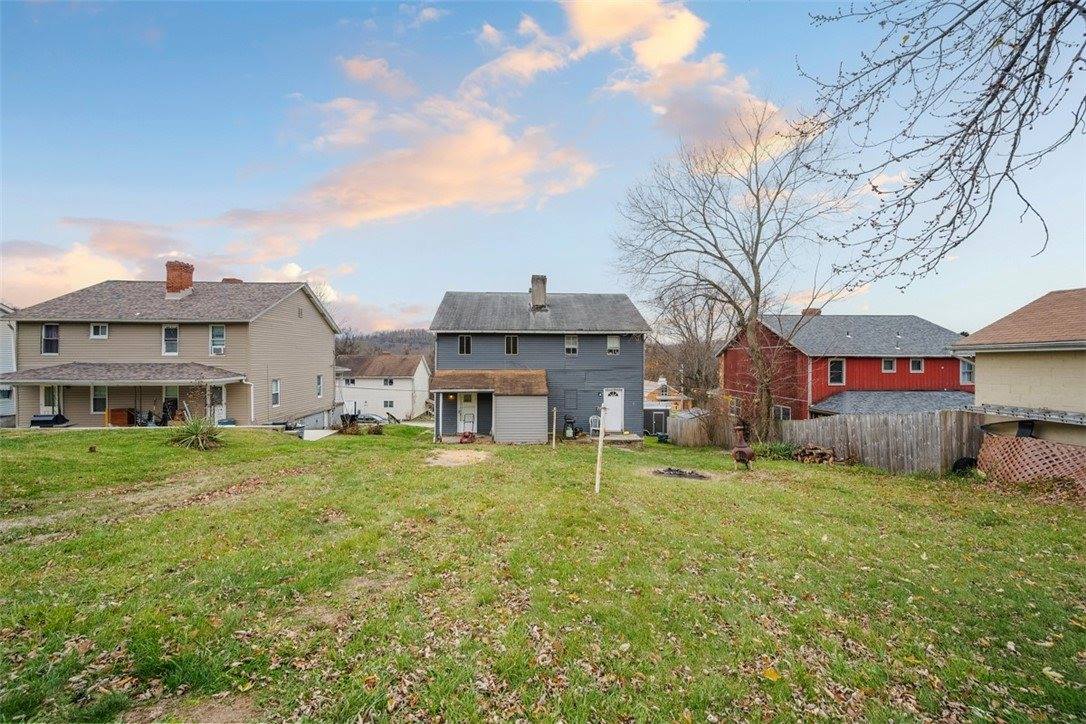 2921 Overhill St, South Park, PA 15129