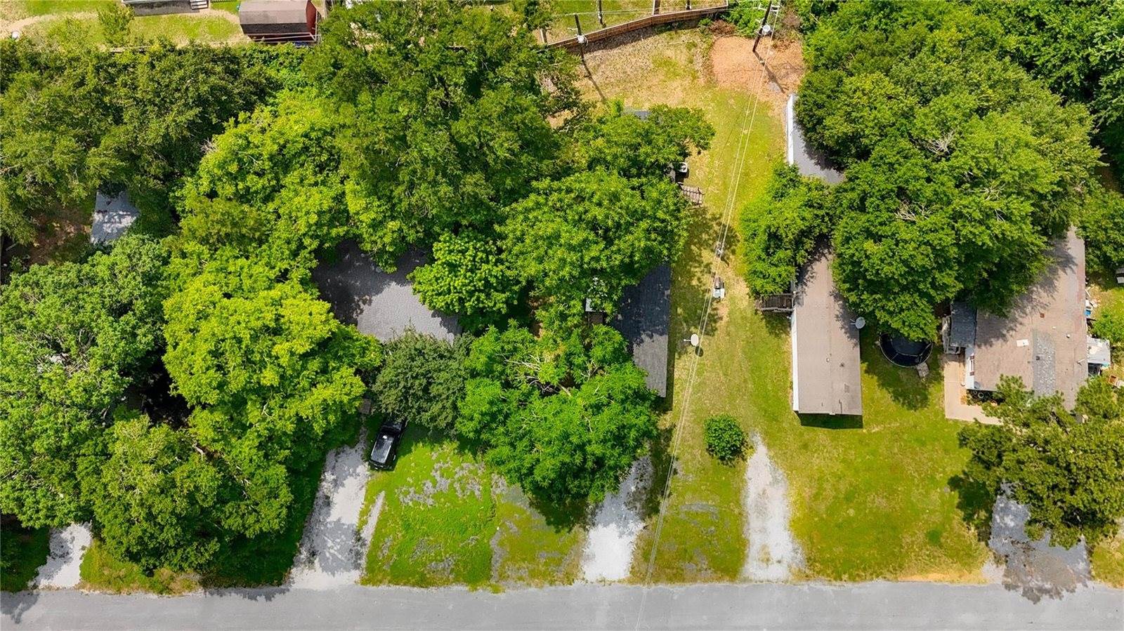 13265 Pecan Tree Drive, Willis, TX 77318