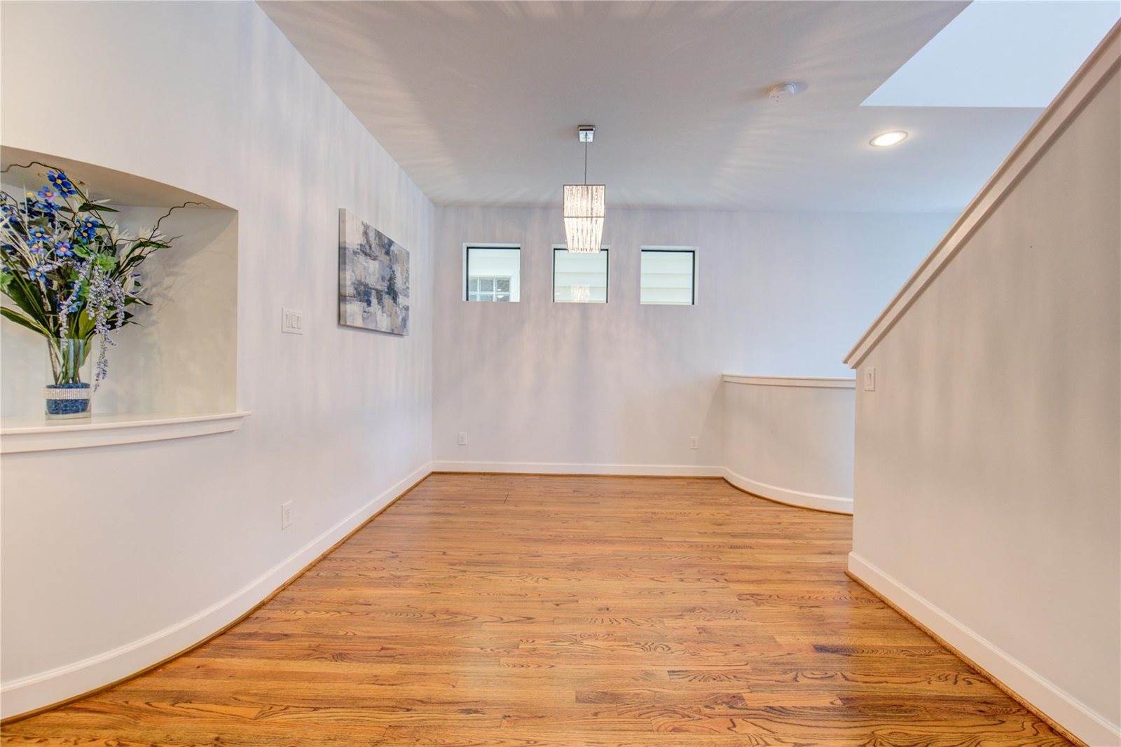 650 Westcross Street, Houston, TX 77018