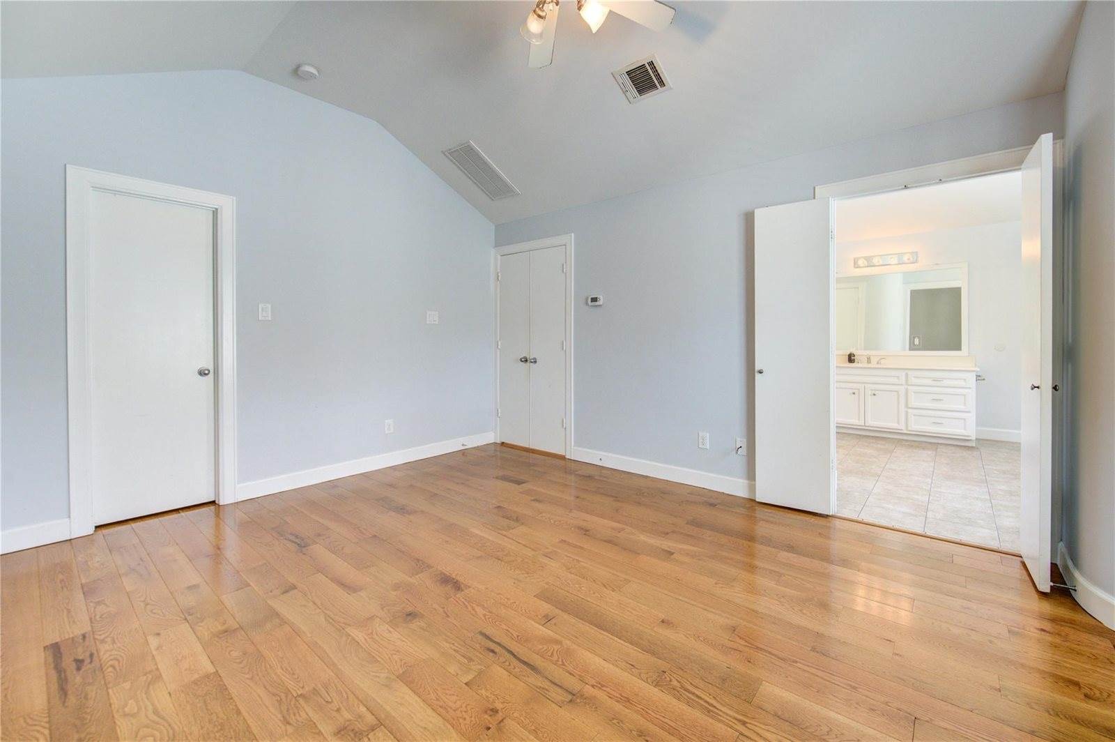 650 Westcross Street, Houston, TX 77018