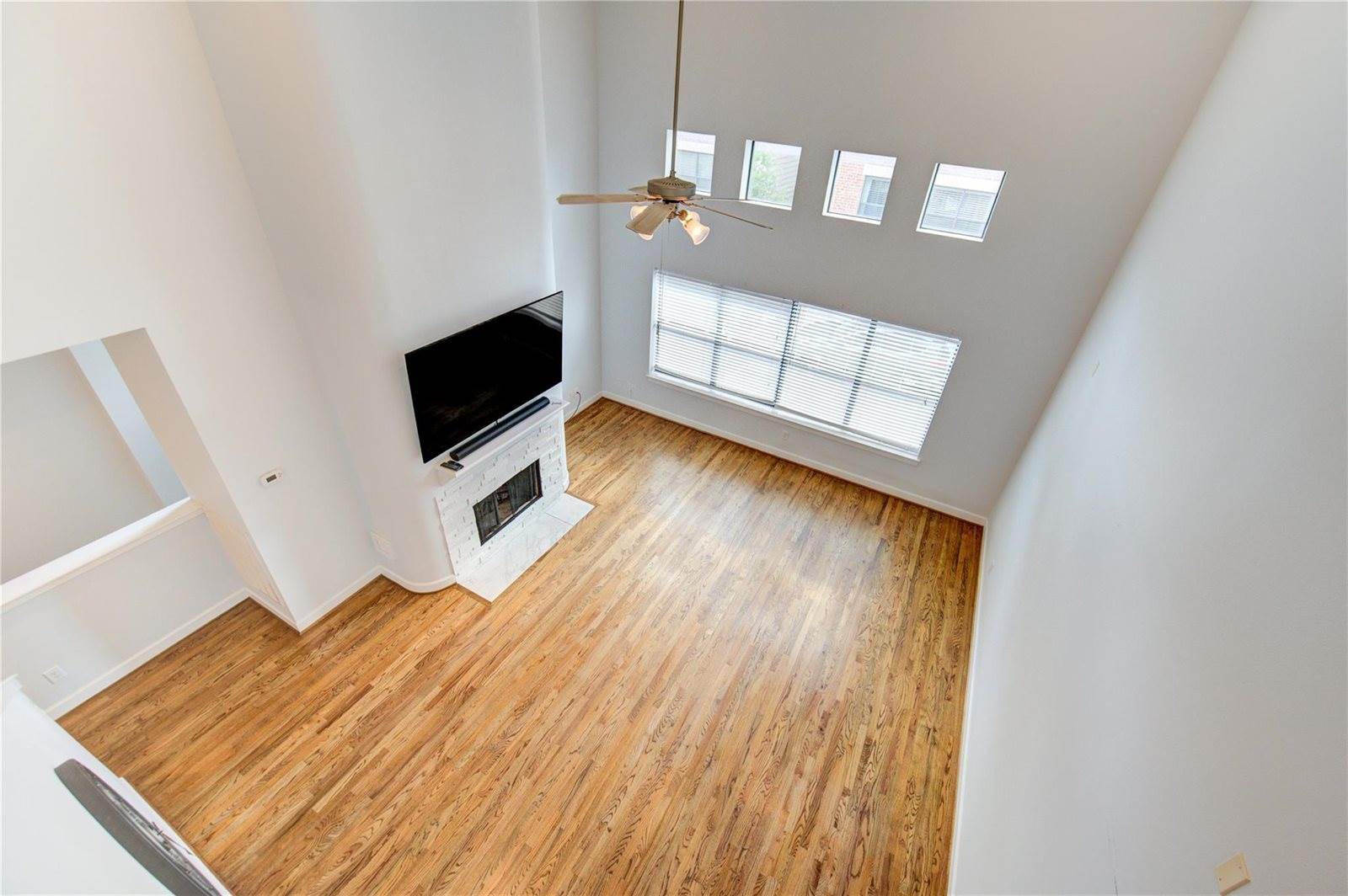 650 Westcross Street, Houston, TX 77018