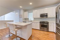 650 Westcross Street, Houston, TX 77018