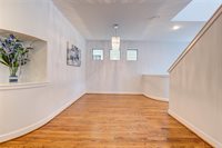 650 Westcross Street, Houston, TX 77018