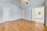 650 Westcross Street, Houston, TX 77018