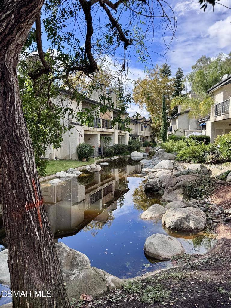 5714 Skyview Way, #E, Agoura Hills, CA 91301