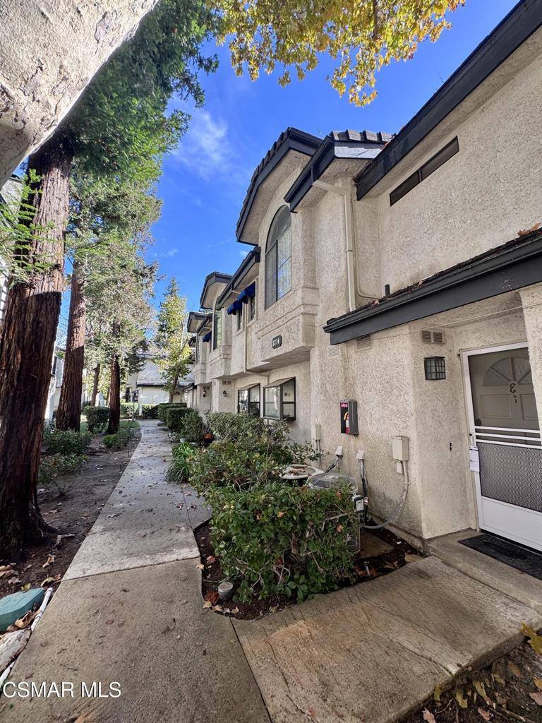 5714 Skyview Way, #E, Agoura Hills, CA 91301