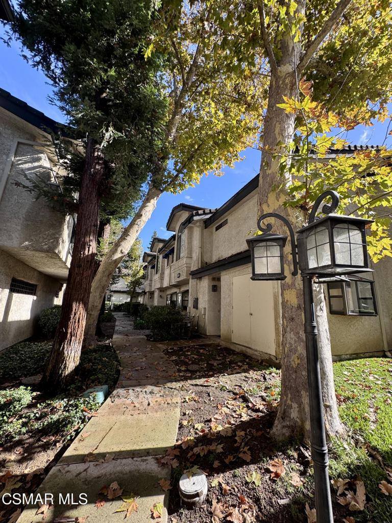 5714 Skyview Way, #E, Agoura Hills, CA 91301