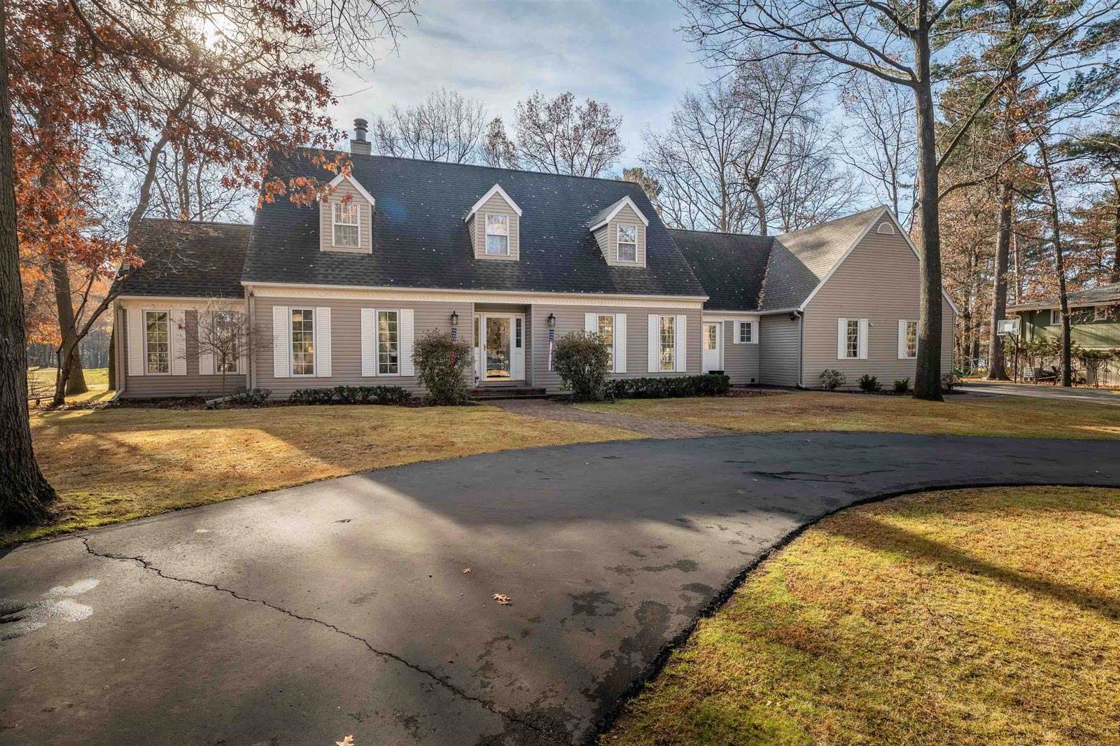 305 Country Club Road, Schofield, WI 54476