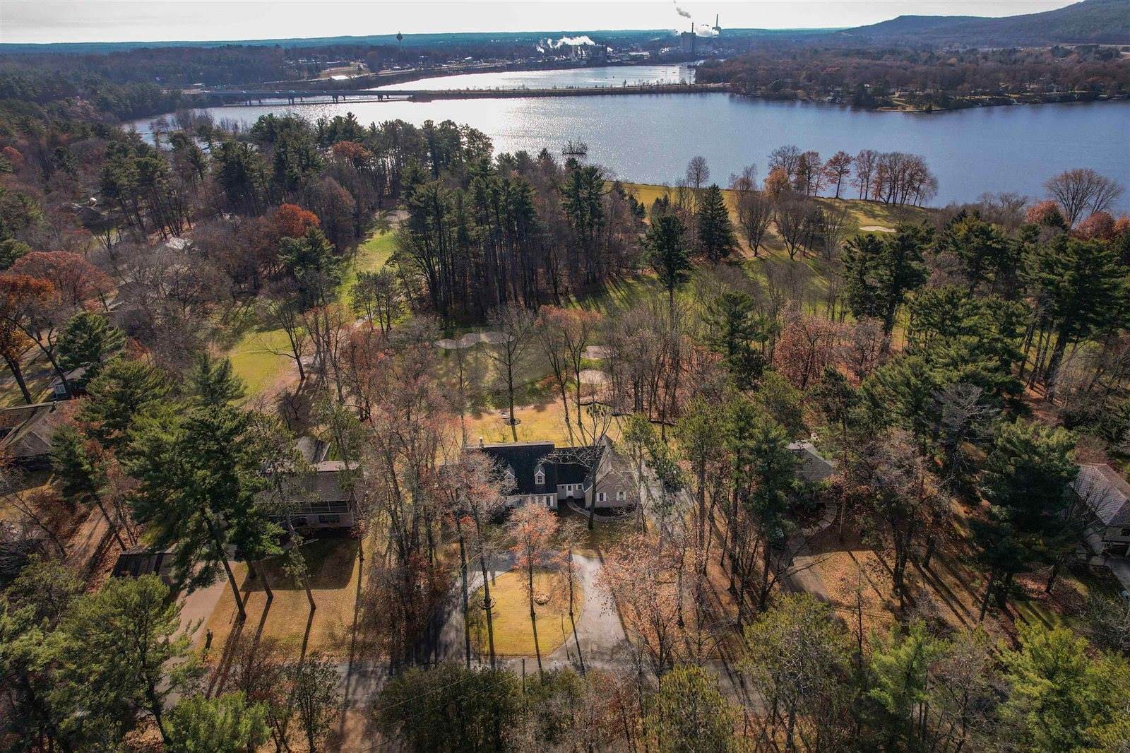 305 Country Club Road, Schofield, WI 54476