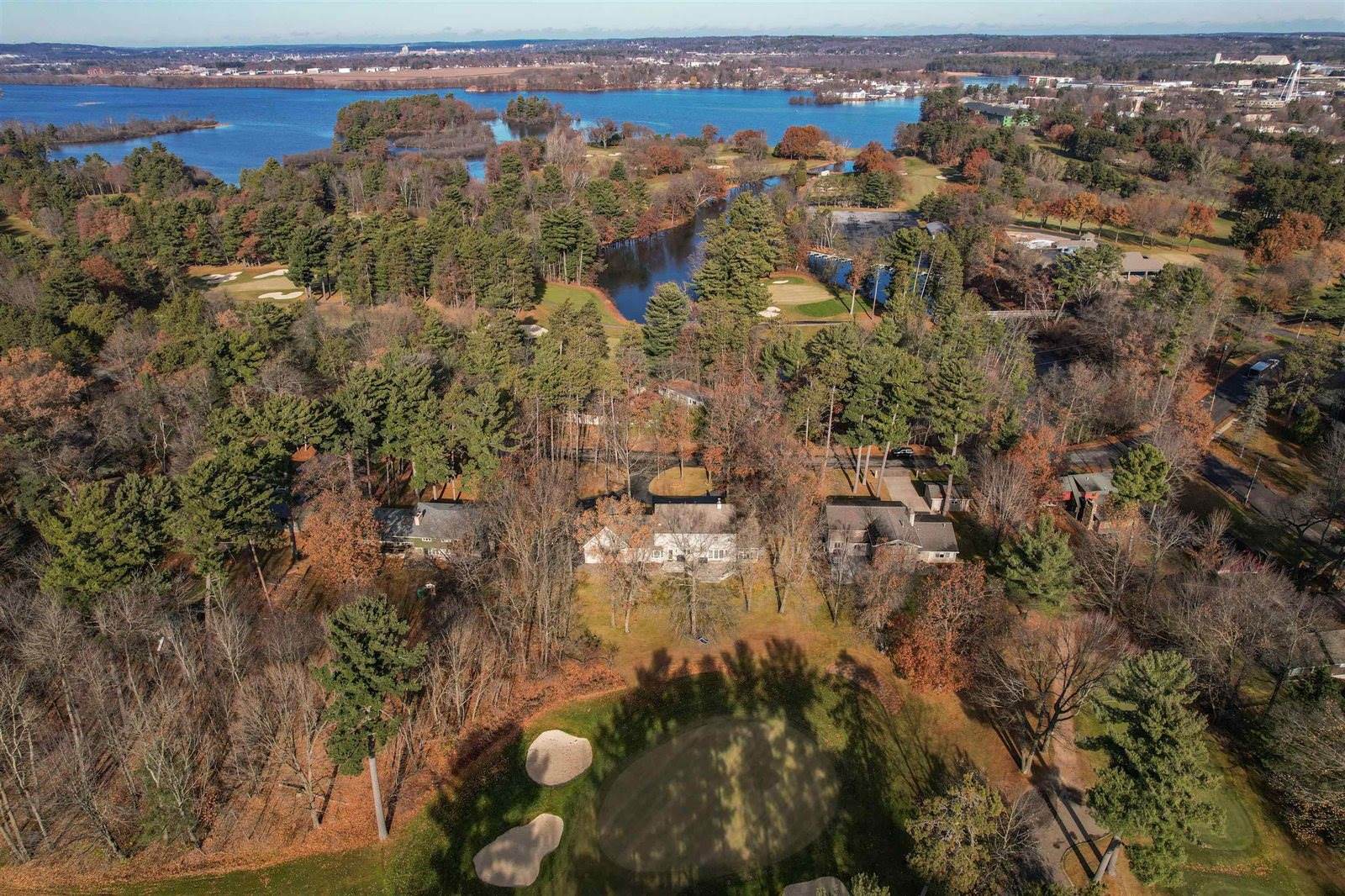 305 Country Club Road, Schofield, WI 54476