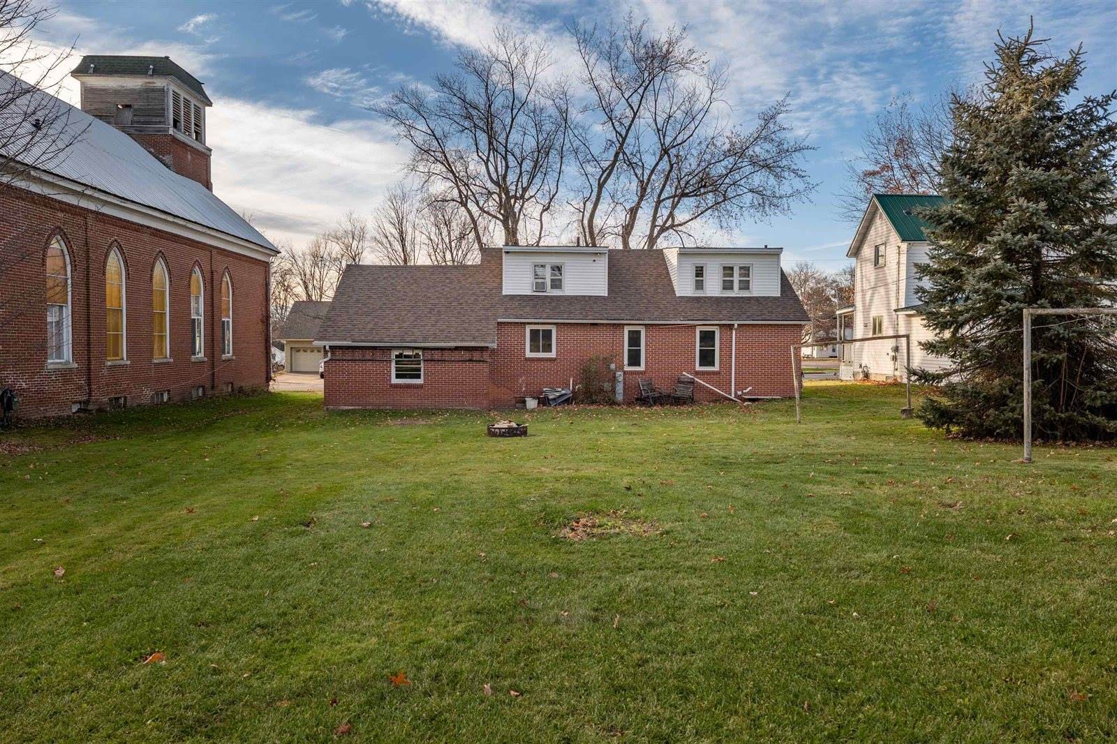 218 N 3rd Avenue, Edgar, WI 54426