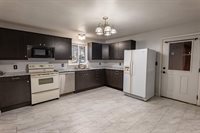 218 N 3rd Avenue, Edgar, WI 54426