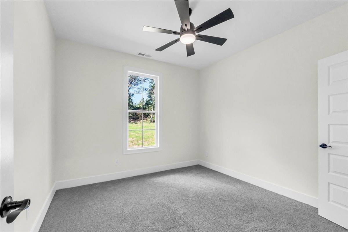 458 Sherwood Dr, McMinnville, TN 37110