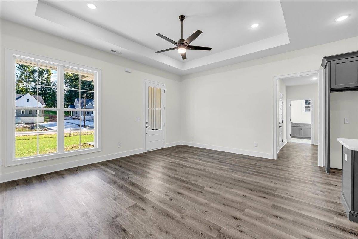 458 Sherwood Dr, McMinnville, TN 37110