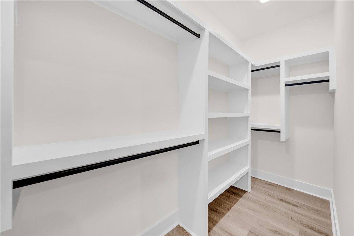 471 Sherwood Dr, McMinnville, TN 37110