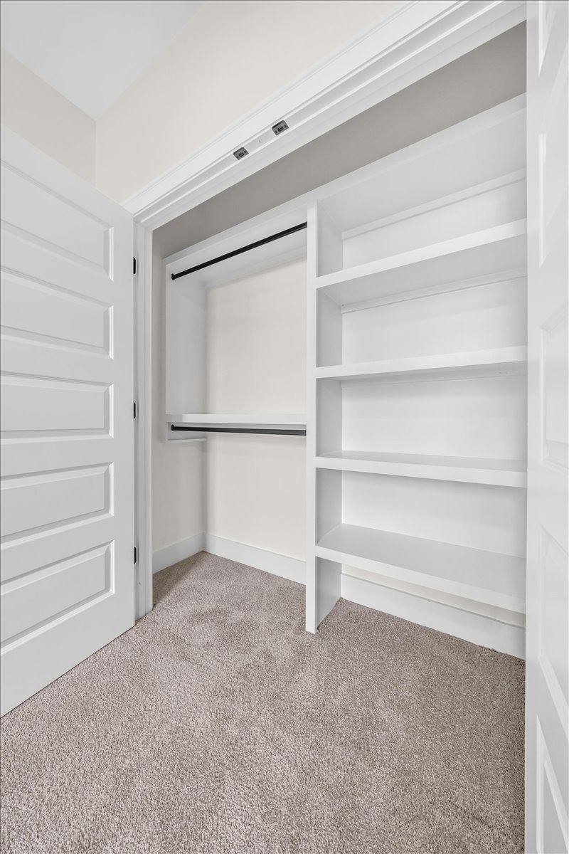 441 Sherwood Dr, McMinnville, TN 37110