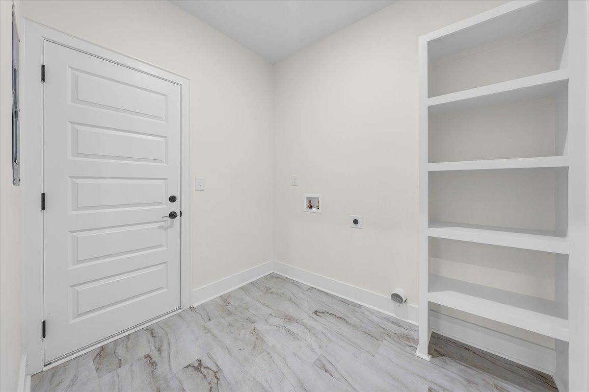 421 Sherwood Dr, McMinnville, TN 37110