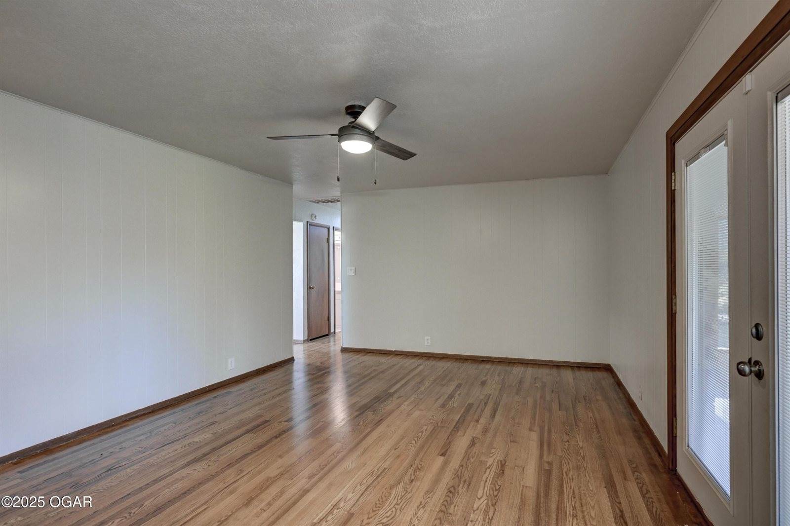 2614 South Michigan Avenue, Joplin, MO 64804